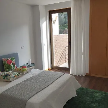 Casa Rosas Quintiaes Holiday home *