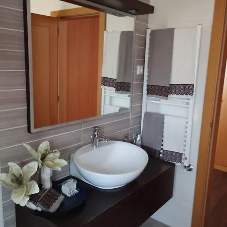 Casa Rosas Quintiaes Holiday home