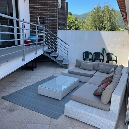 Holiday home Casa Rosas Quintiaes Gralheira (Centro)
