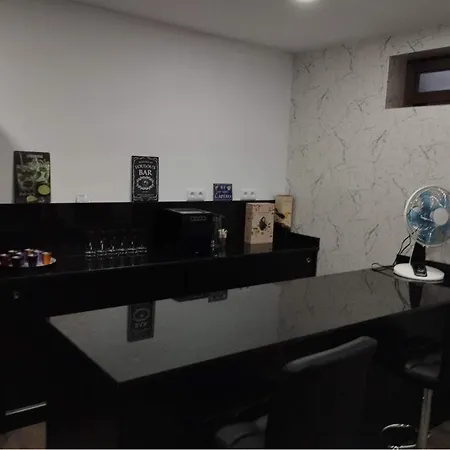 Holiday home Casa Rosas Quintiaes *